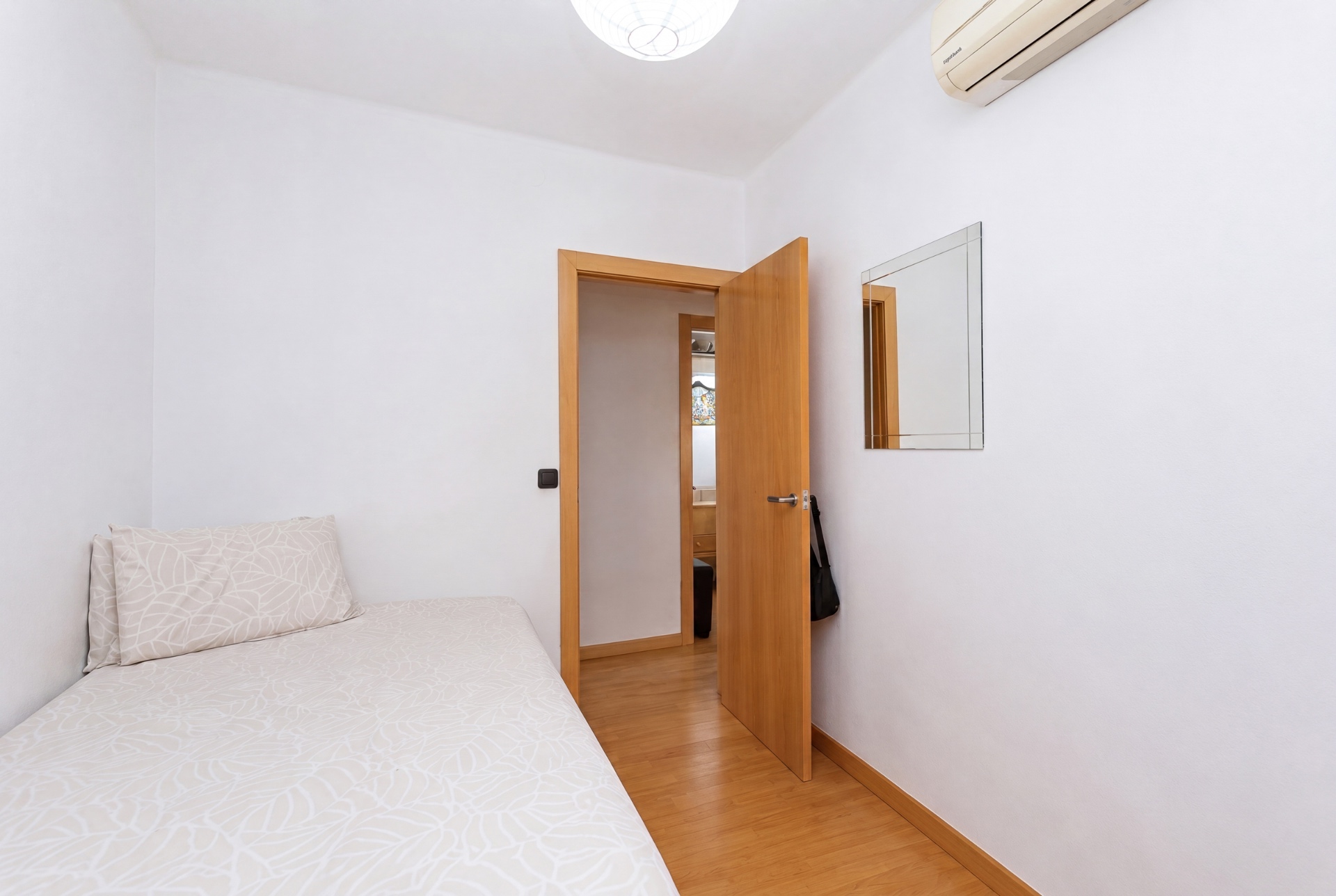 Segundo dormitorio del piso en Viladecans